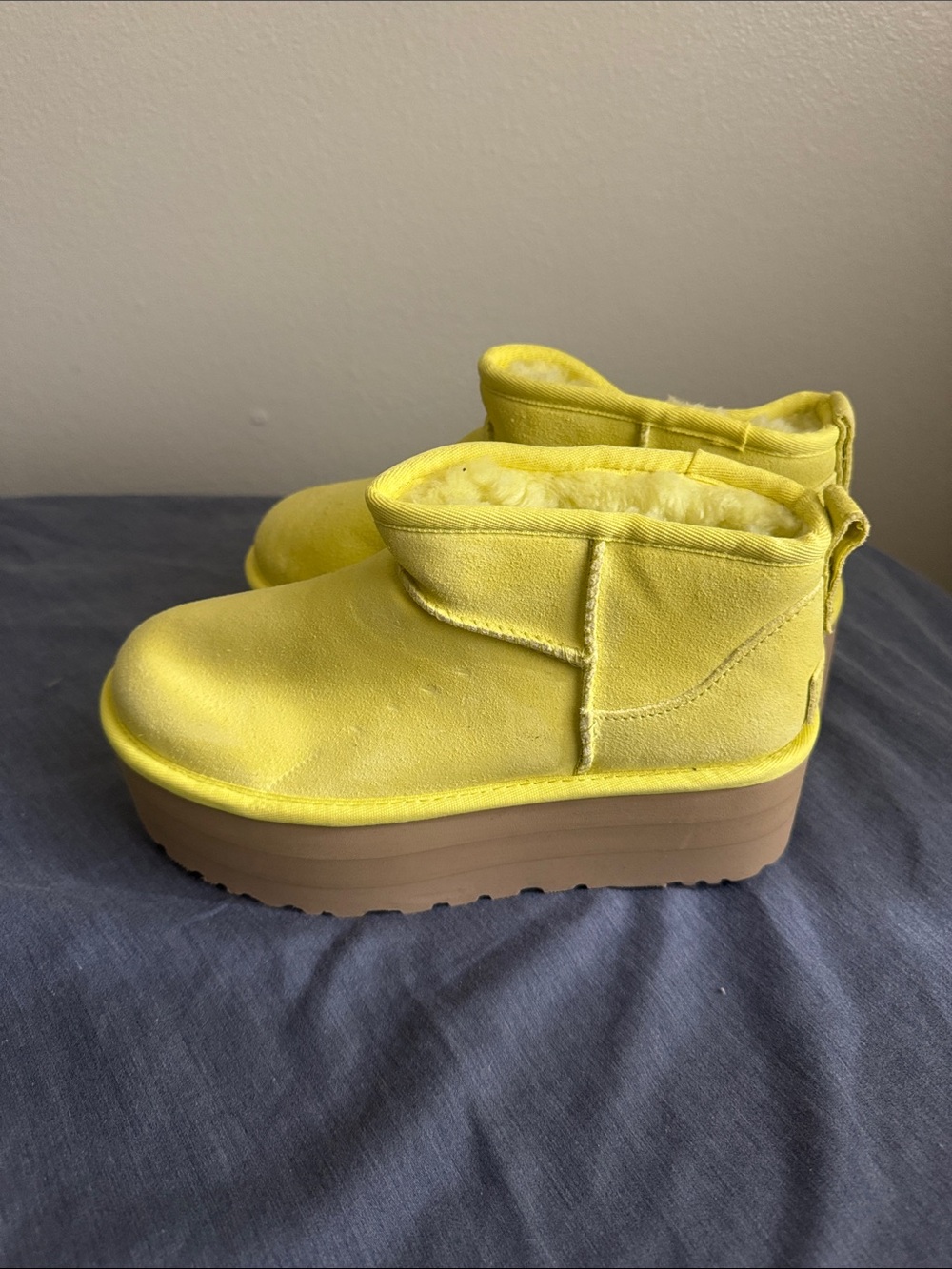 UGG Ultra Mini Platform Classic Yellow Platform Suede Shearling Boots